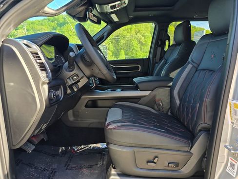 New 2026 RAM 2500 Laramie w/ Night Edition AWD/4WD image 4