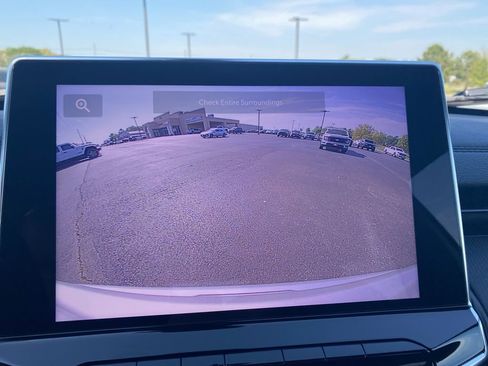 New 2026 Jeep Compass Latitude AWD/4WD image 22