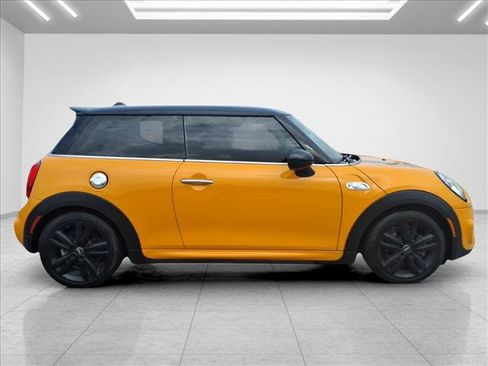 Used 2017 MINI Cooper S FWD image 12