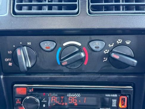 Used 2001 Toyota Tacoma 2WD Xtracab image 21