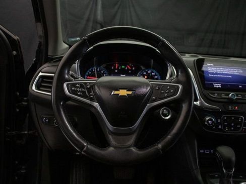 Used 2022 Chevrolet Equinox LT image 23