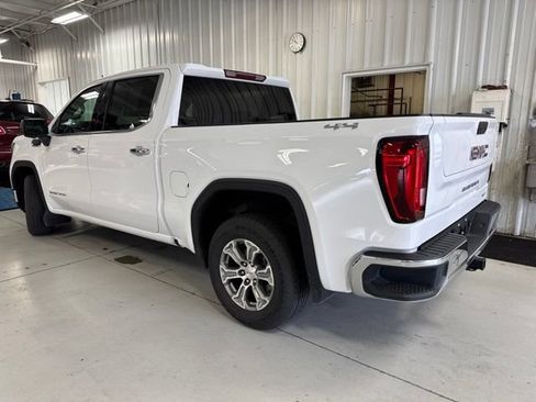 Used 2024 GMC Sierra 1500 SLT AWD/4WD image 7