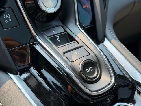New 2026 Acura RDX SH-AWD image 15
