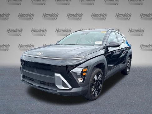 Used 2025 Hyundai Kona SEL AWD/4WD image 4
