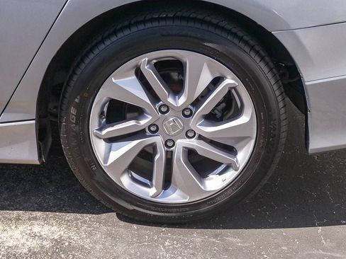 Used 2020 Honda Accord LX image 6