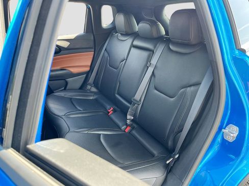 Certified 2025 Jeep Compass Limited AWD/4WD image 22