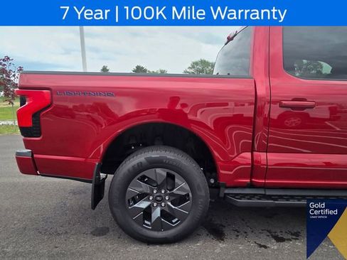 Used 2025 Ford F150 Lightning Flash AWD/4WD image 9