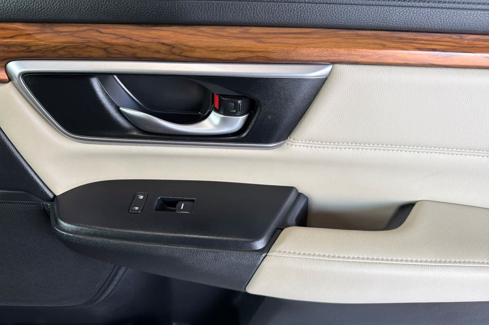 Used 2019 Honda CR-V EX-L image 19