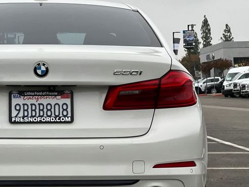 Used 2019 BMW 530i w/ Convenience Package image 27