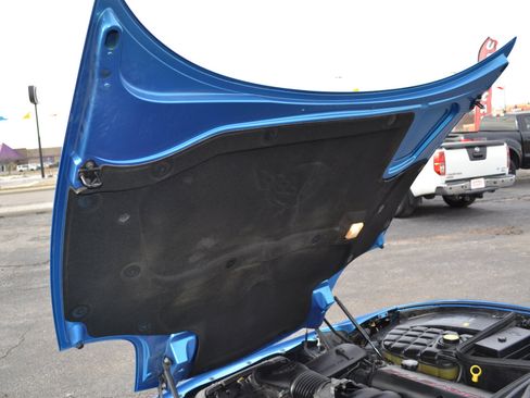 Used 2000 Chevrolet Corvette Convertible w/ Memory Pkg image 39