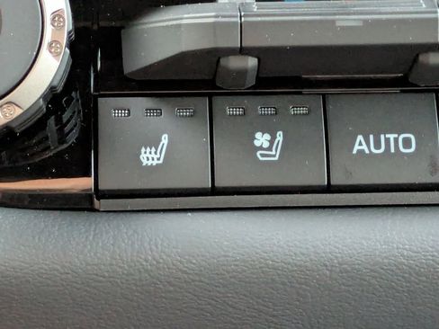 New 2026 Toyota Sequoia Platinum image 26