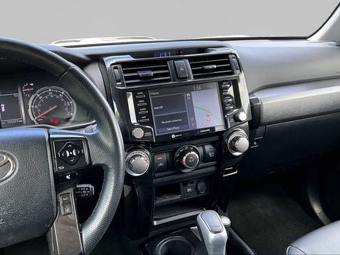 Certified 2021 Toyota 4Runner TRD Off-Road Premium AWD/4WD image 7