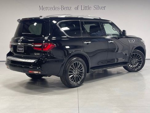 Used 2022 INFINITI QX80 Sensory w/ All-Season Package image 6