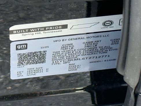 Used 2026 Cadillac Vistiq Luxury w/ LPO, Floor Liner Package AWD/4WD image 33