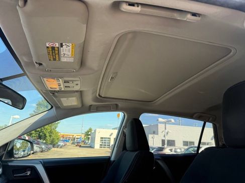 Used 2014 Toyota RAV4 XLE FWD image 8