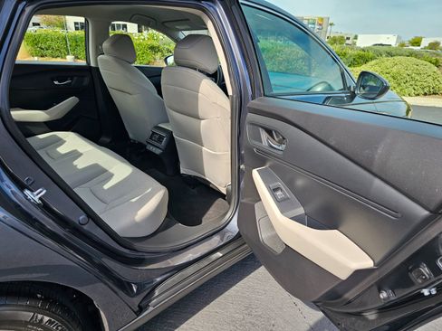 Used 2025 Honda Accord LX image 25