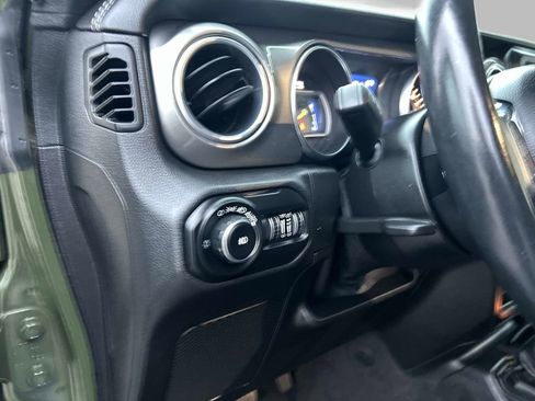 Used 2021 Jeep Wrangler Unlimited Sahara w/ LED Lighting Group image 21