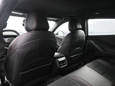 New 2026 Dodge Charger R/T w/ Driver Convenience Group AWD/4WD image 10