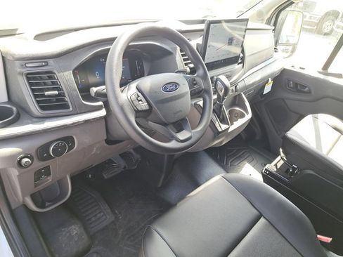 New 2026 Ford Transit 250 148 Medium Roof w/ Load Area Protection Package RWD image 17