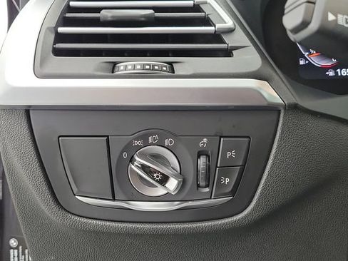 Used 2024 BMW X3 sDrive30i w/ Convenience Package RWD image 34
