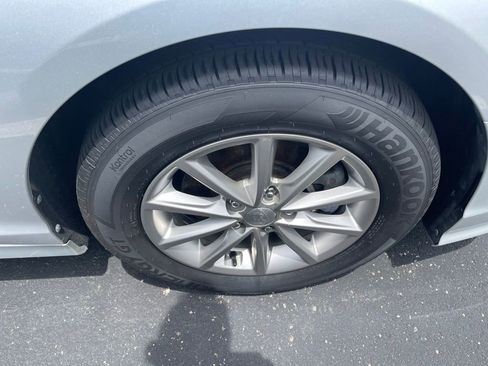 Used 2018 Hyundai Sonata SE FWD image 9