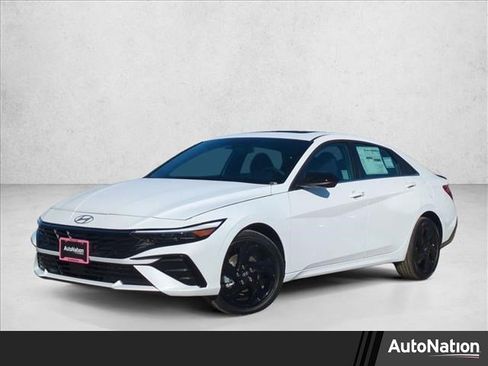 New 2026 Hyundai Elantra SEL Sport Premium image 1