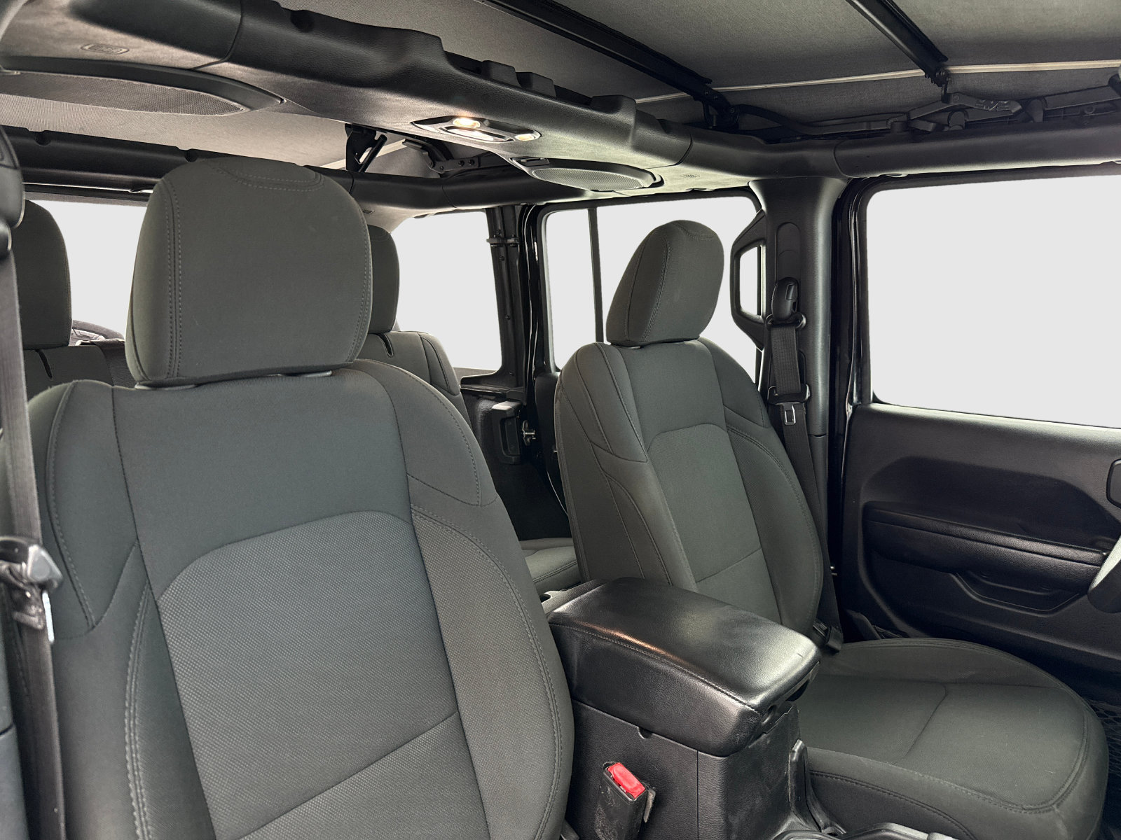 Used 2021 Jeep Wrangler Unlimited Sport AWD/4WD image 39