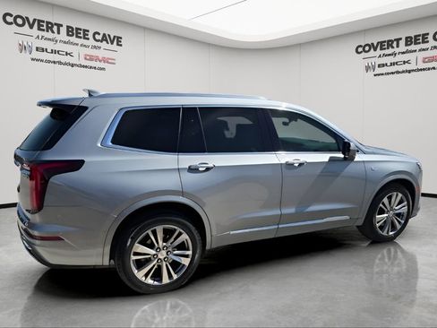 Used 2023 Cadillac XT6 Premium Luxury w/ Technology Package image 10