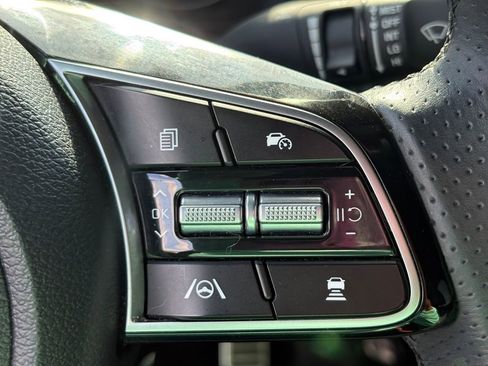 Used 2024 Kia Forte GT-Line w/ GT-Line Premium Package image 23