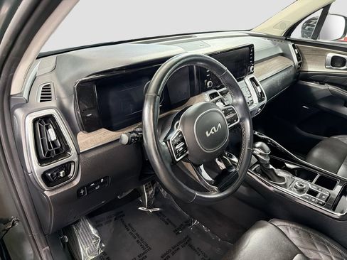 Used 2022 Kia Sorento SX Prestige AWD/4WD image 12