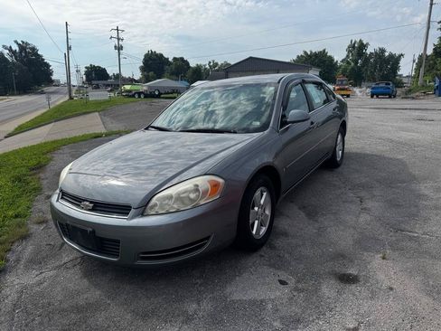 Used 2006 Chevrolet Impala LT FWD image 3