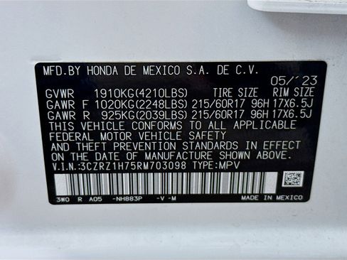 Certified 2024 Honda HR-V EX-L image 38