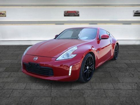 Used 2016 Nissan 370Z Coupe image 3