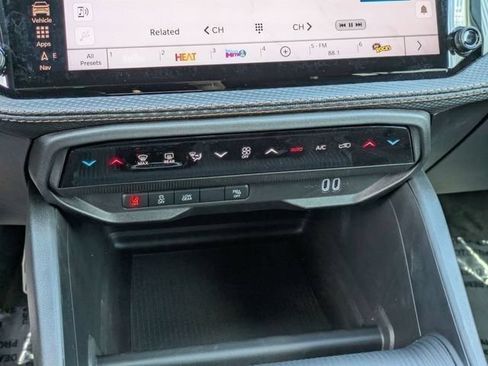 New 2026 Jeep Cherokee Limited AWD/4WD image 29