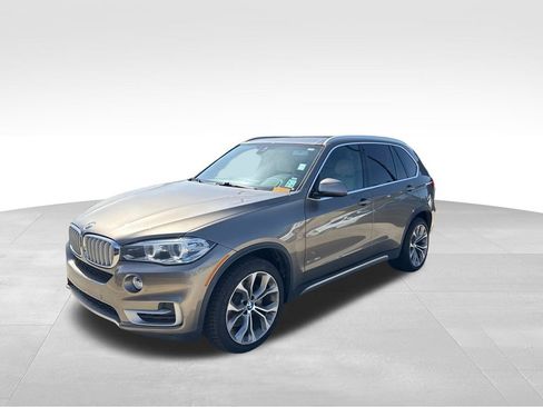 Used 2018 BMW X5 sDrive35i RWD image 3