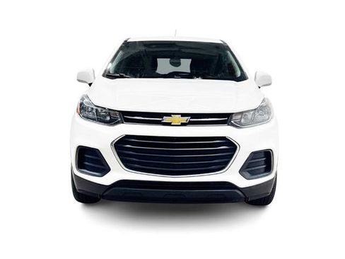 Used 2021 Chevrolet Trax LS w/ Tint and Cruise Package FWD image 3