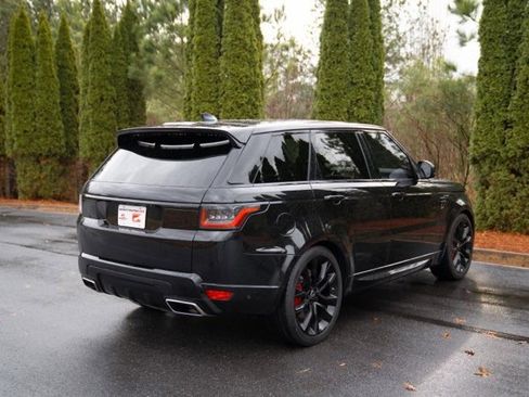 Used 2021 Land Rover Range Rover Sport HST image 10