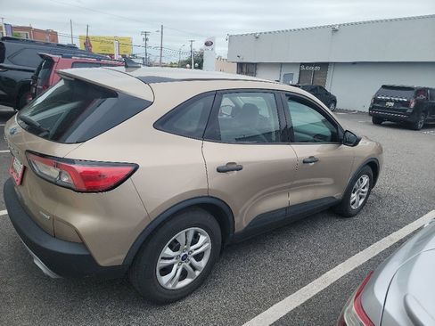 Used 2020 Ford Escape S FWD image 2