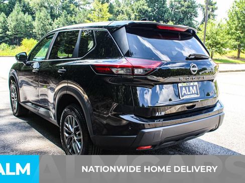 Used 2024 Nissan Rogue S AWD/4WD image 4