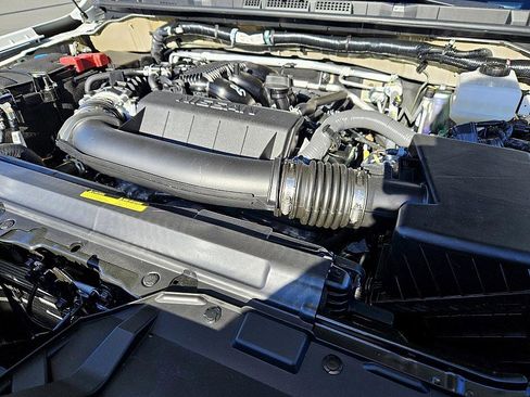 New 2026 Nissan Frontier S image 16