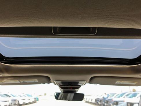 New 2026 Honda HR-V EX-L image 9