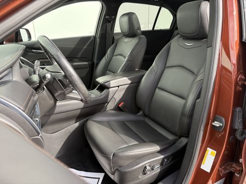 Used 2021 Cadillac XT4 Sport w/ Cold Weather Package image 11