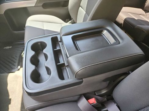 Used 2017 Chevrolet Silverado 1500 LT w/ Texas Edition AWD/4WD image 30