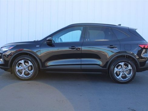 Used 2025 Ford Escape ST-Line Select AWD/4WD image 6