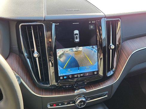 Certified 2023 Volvo XC60 B6 Ultimate image 16
