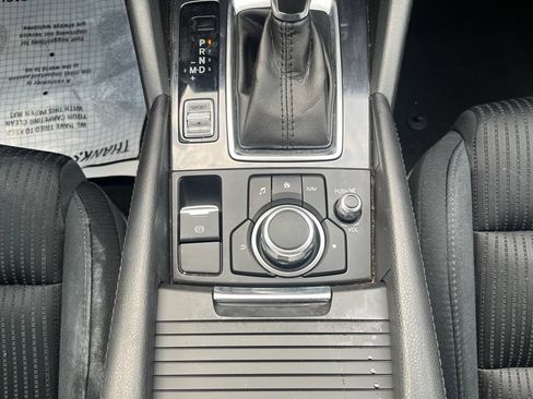 Used 2017 MAZDA MAZDA6 Sport FWD image 14