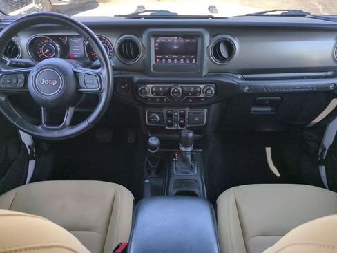 Used 2022 Jeep Wrangler Unlimited Sport image 16