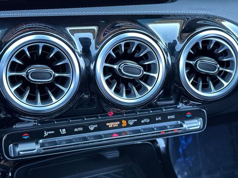 Used 2024 Mercedes-Benz CLA 250 image 16