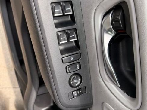 Used 2024 Honda Pilot EX-L image 16