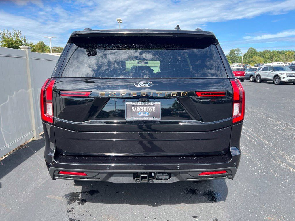Used 2026 Ford Expedition Tremor AWD/4WD image 5